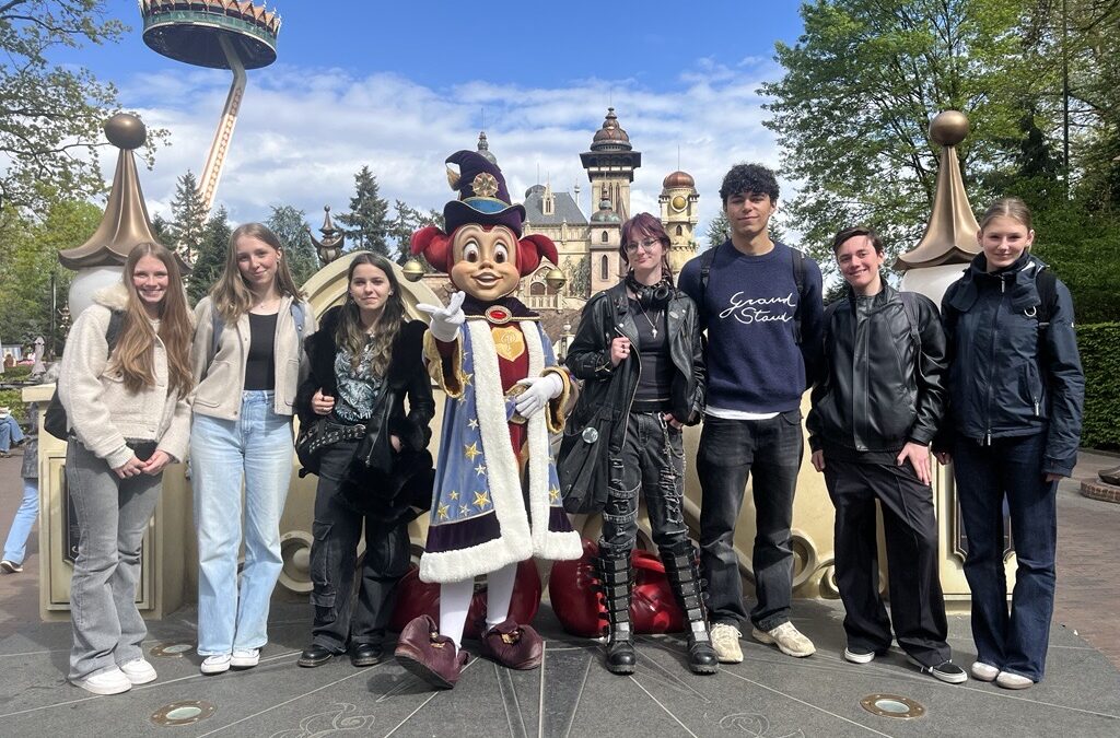 Niederländisch-GK besucht Efteling