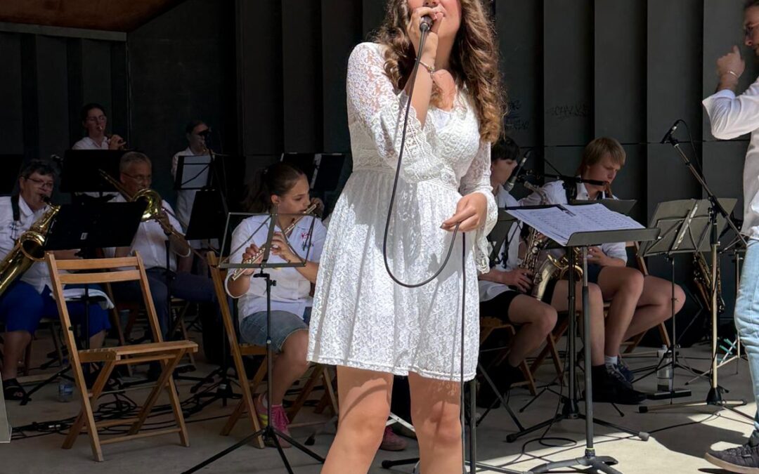 Doppelte Bigband Power
